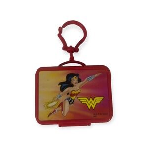 Barbie as wonder woman 2003 miniature exclusive wonder woman lunch box key chain